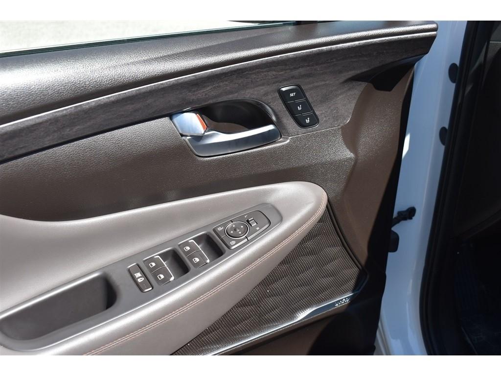 Hyundai Santa Fe Limited 2.0T Auto FWD 2020