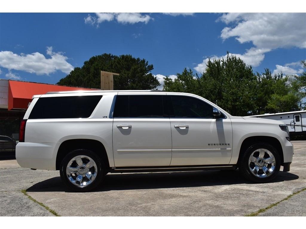 Chevrolet Suburban 4WD 4dr LTZ 2015