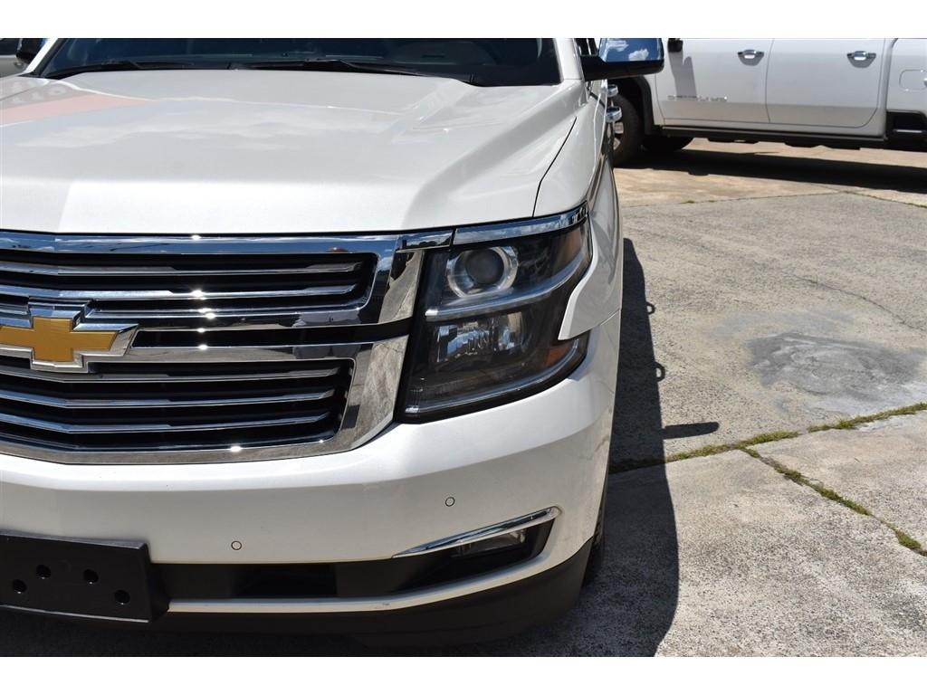 Chevrolet Suburban 4WD 4dr LTZ 2015
