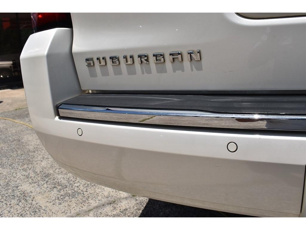 Chevrolet Suburban 4WD 4dr LTZ 2015
