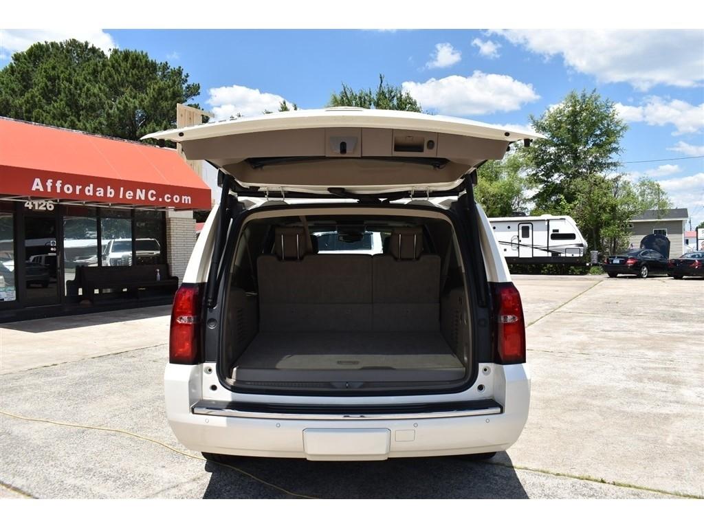 Chevrolet Suburban 4WD 4dr LTZ 2015
