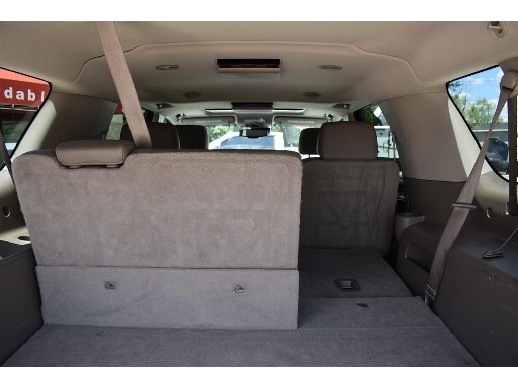 Chevrolet Suburban 4WD 4dr LTZ 2015