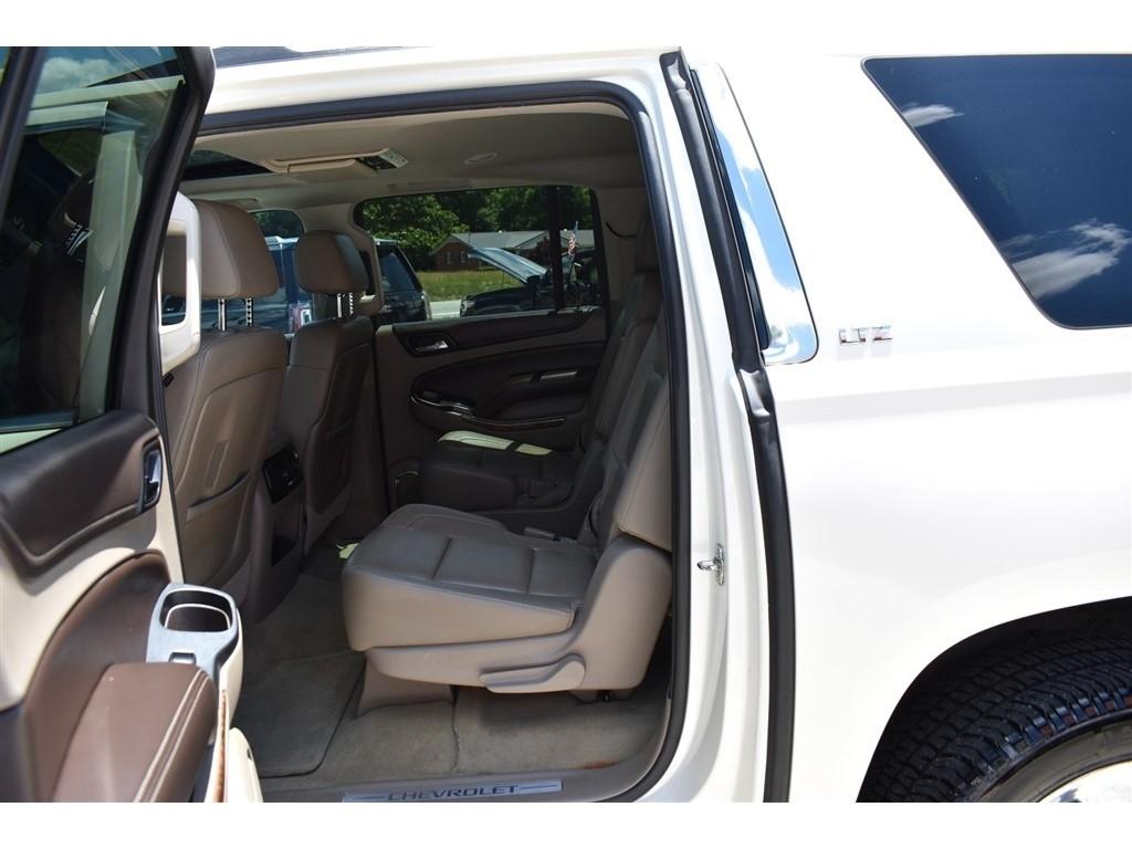 Chevrolet Suburban 4WD 4dr LTZ 2015