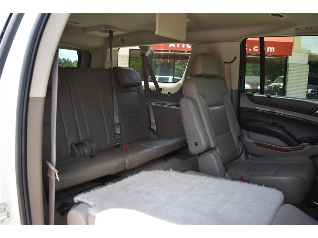 Chevrolet Suburban 4WD 4dr LTZ 2015