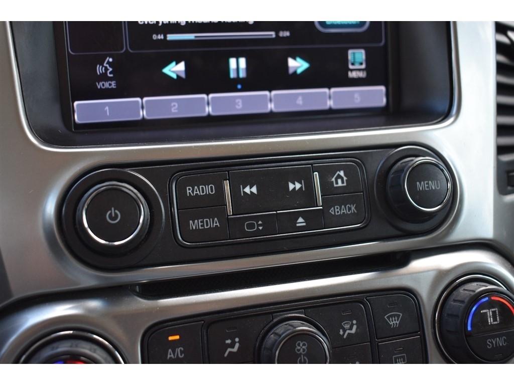 Chevrolet Suburban 4WD 4dr LTZ 2015