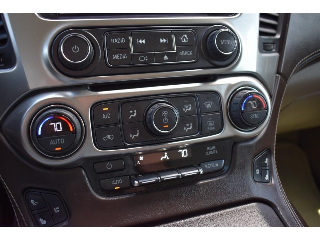 Chevrolet Suburban 4WD 4dr LTZ 2015