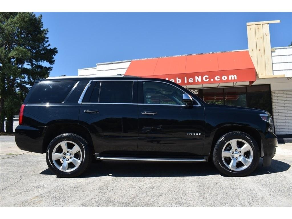 Chevrolet Tahoe 4WD 4dr Premier 2018