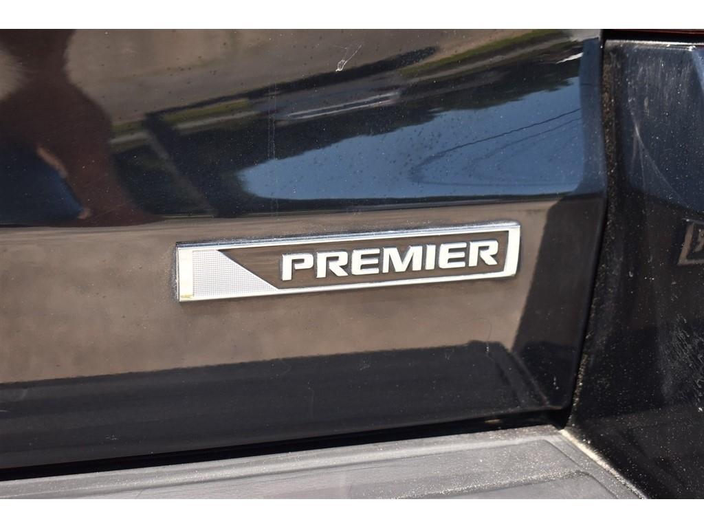 Chevrolet Tahoe 4WD 4dr Premier 2018