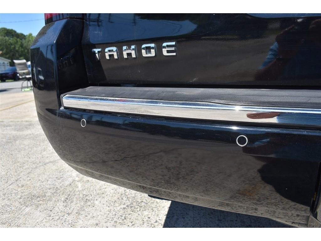 Chevrolet Tahoe 4WD 4dr Premier 2018