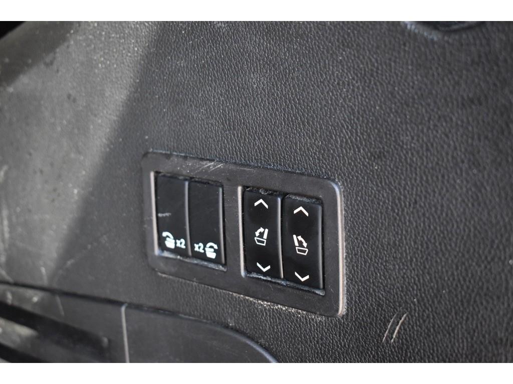 Chevrolet Tahoe 4WD 4dr Premier 2018