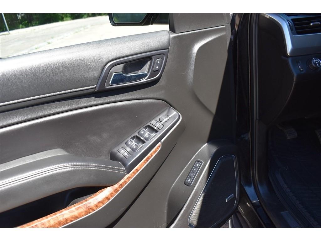 Chevrolet Tahoe 4WD 4dr Premier 2018