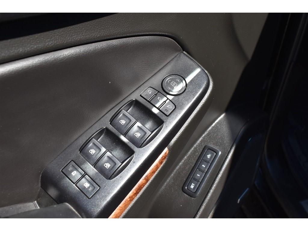 Chevrolet Tahoe 4WD 4dr Premier 2018