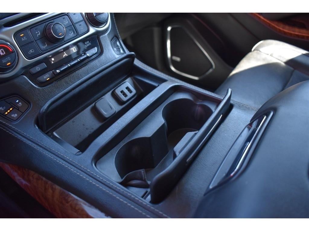 Chevrolet Tahoe 4WD 4dr Premier 2018