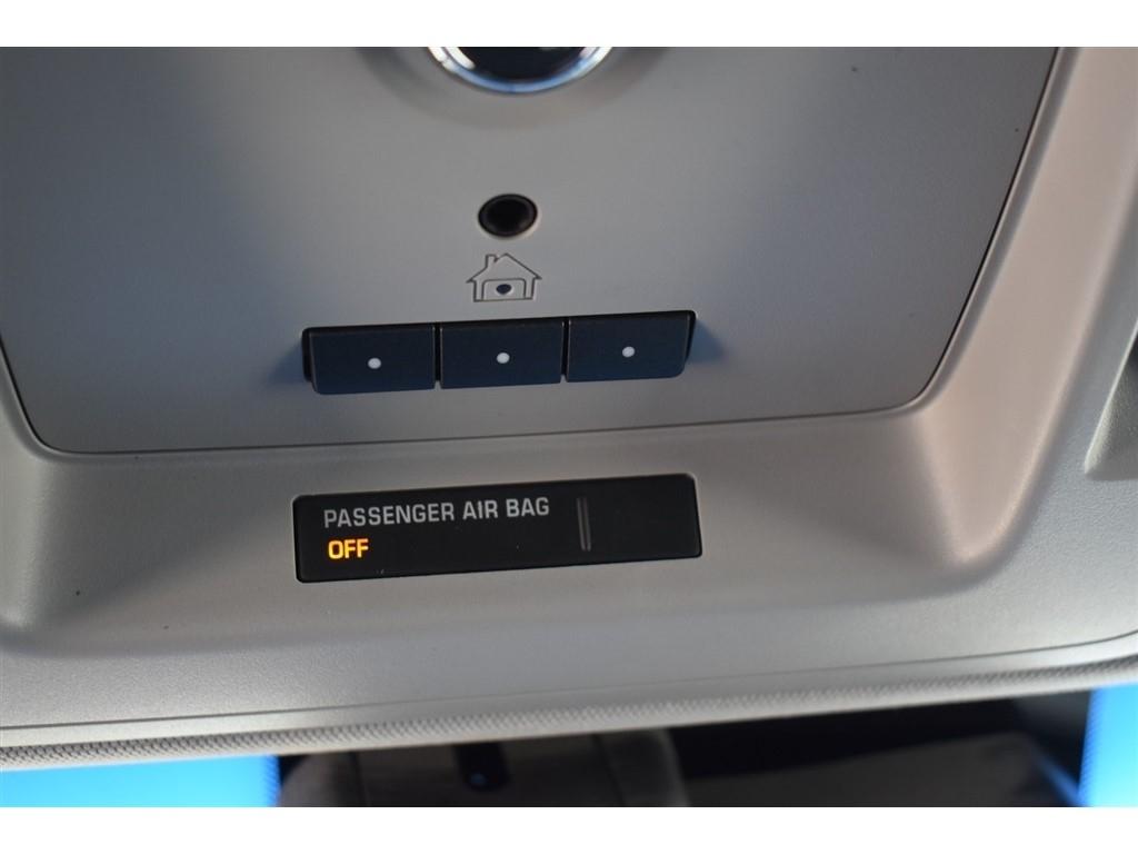 Chevrolet Tahoe 4WD 4dr Premier 2018