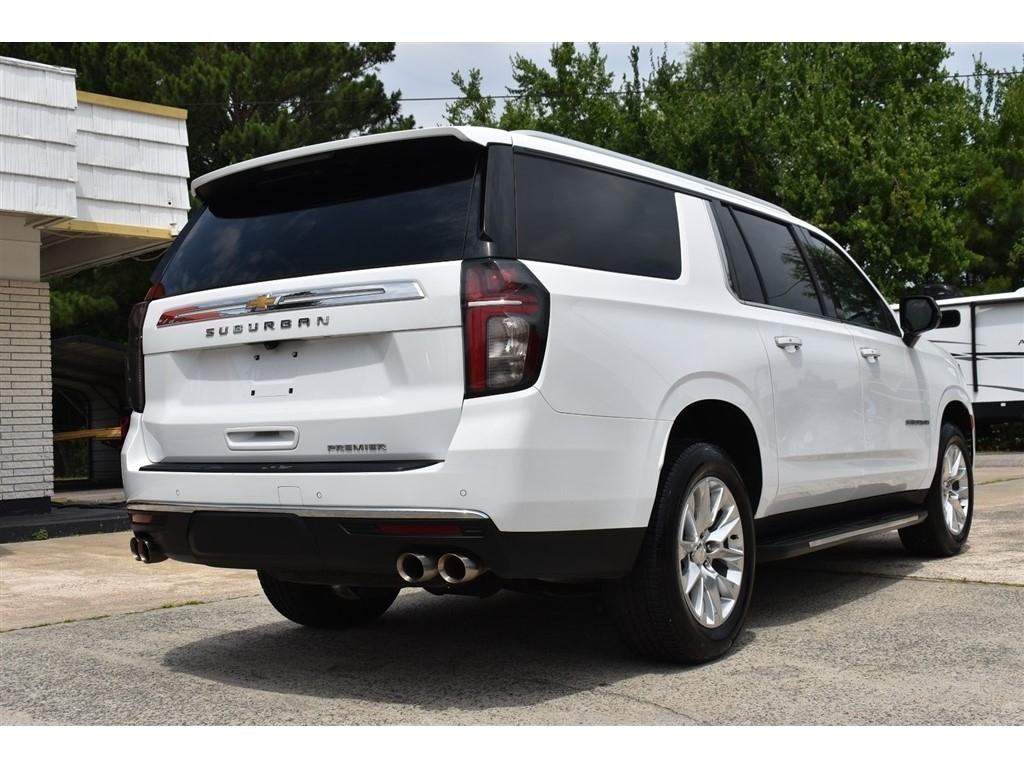 Chevrolet Suburban 2WD 4dr Premier 2023