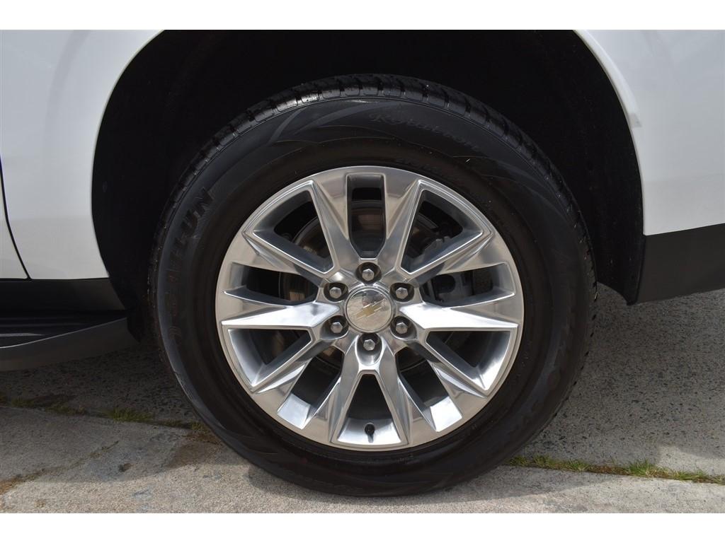 Chevrolet Suburban 2WD 4dr Premier 2023