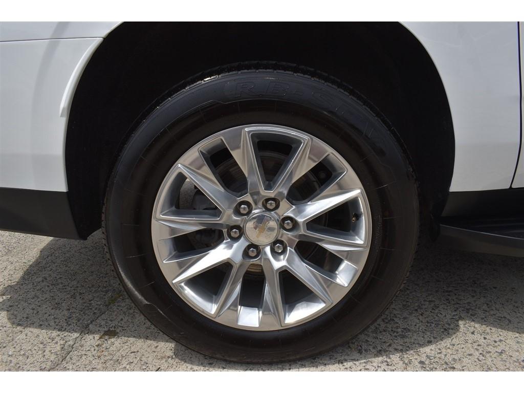 Chevrolet Suburban 2WD 4dr Premier 2023