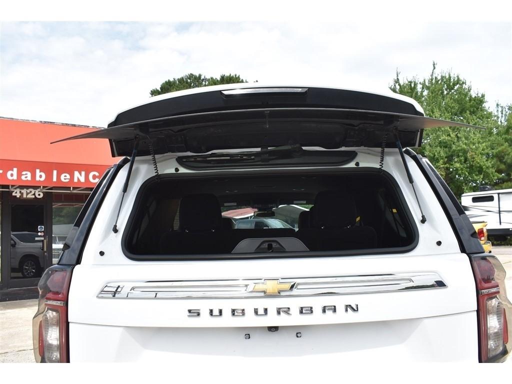 Chevrolet Suburban 2WD 4dr Premier 2023