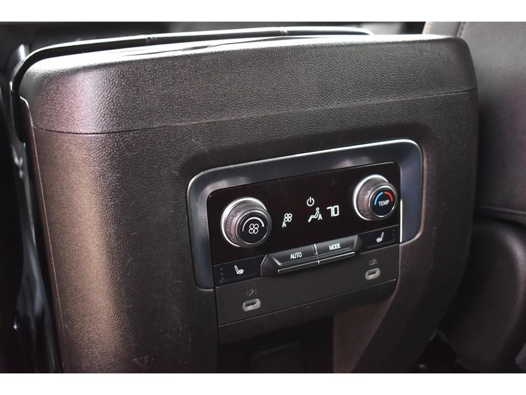 Chevrolet Suburban 2WD 4dr Premier 2023