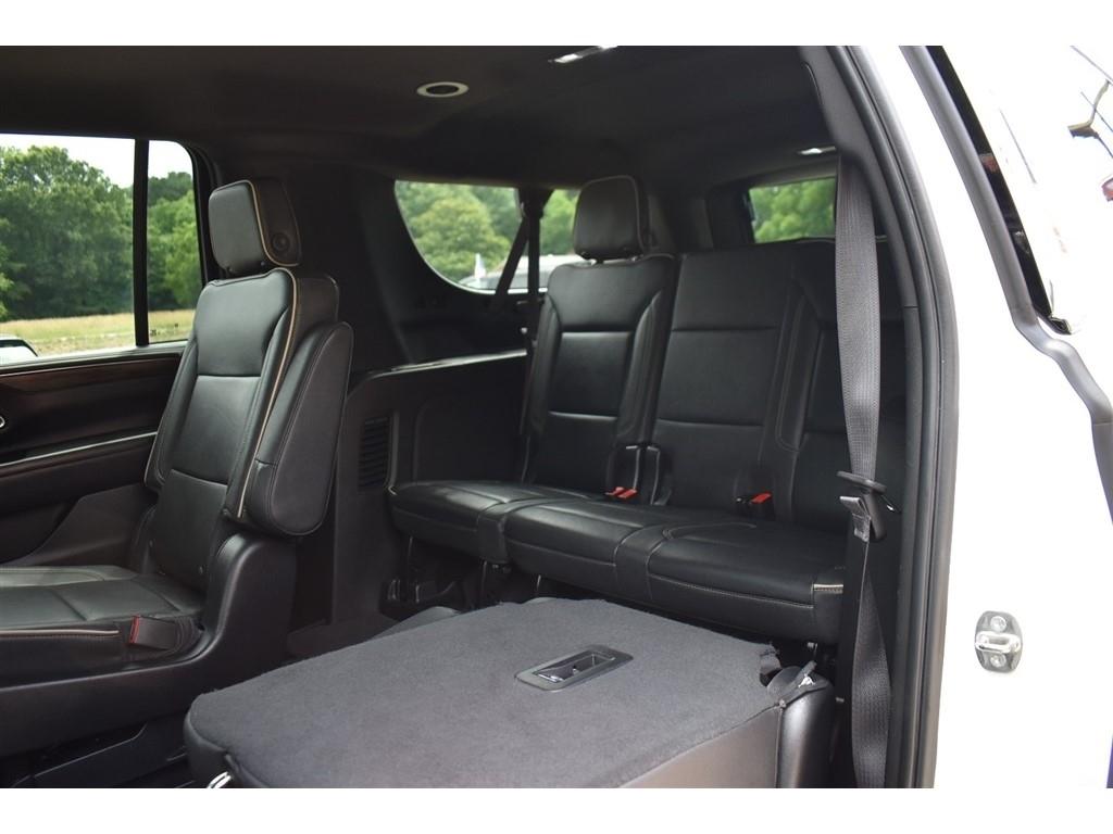 Chevrolet Suburban 2WD 4dr Premier 2023
