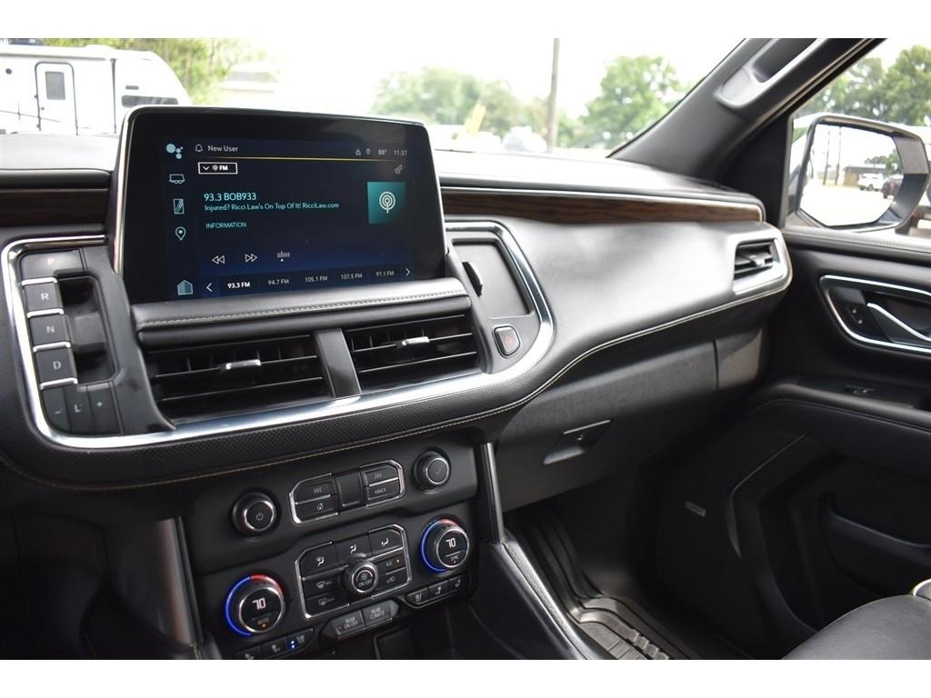 Chevrolet Suburban 2WD 4dr Premier 2023