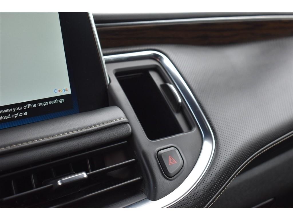 Chevrolet Suburban 2WD 4dr Premier 2023