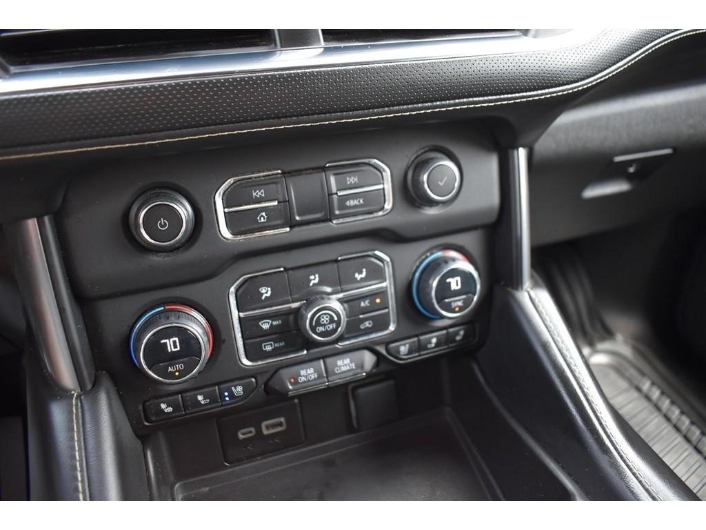 Chevrolet Suburban 2WD 4dr Premier 2023