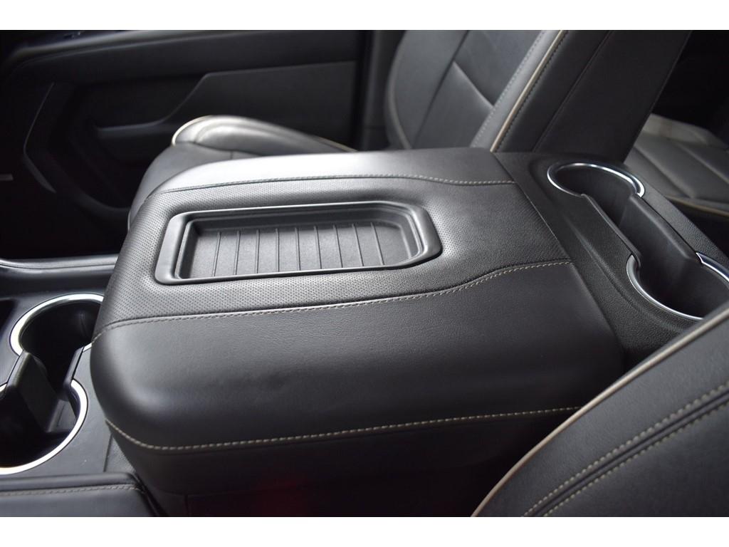 Chevrolet Suburban 2WD 4dr Premier 2023