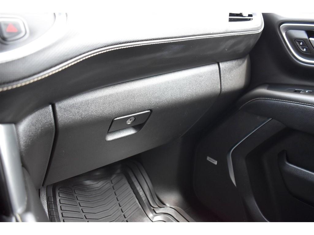 Chevrolet Suburban 2WD 4dr Premier 2023