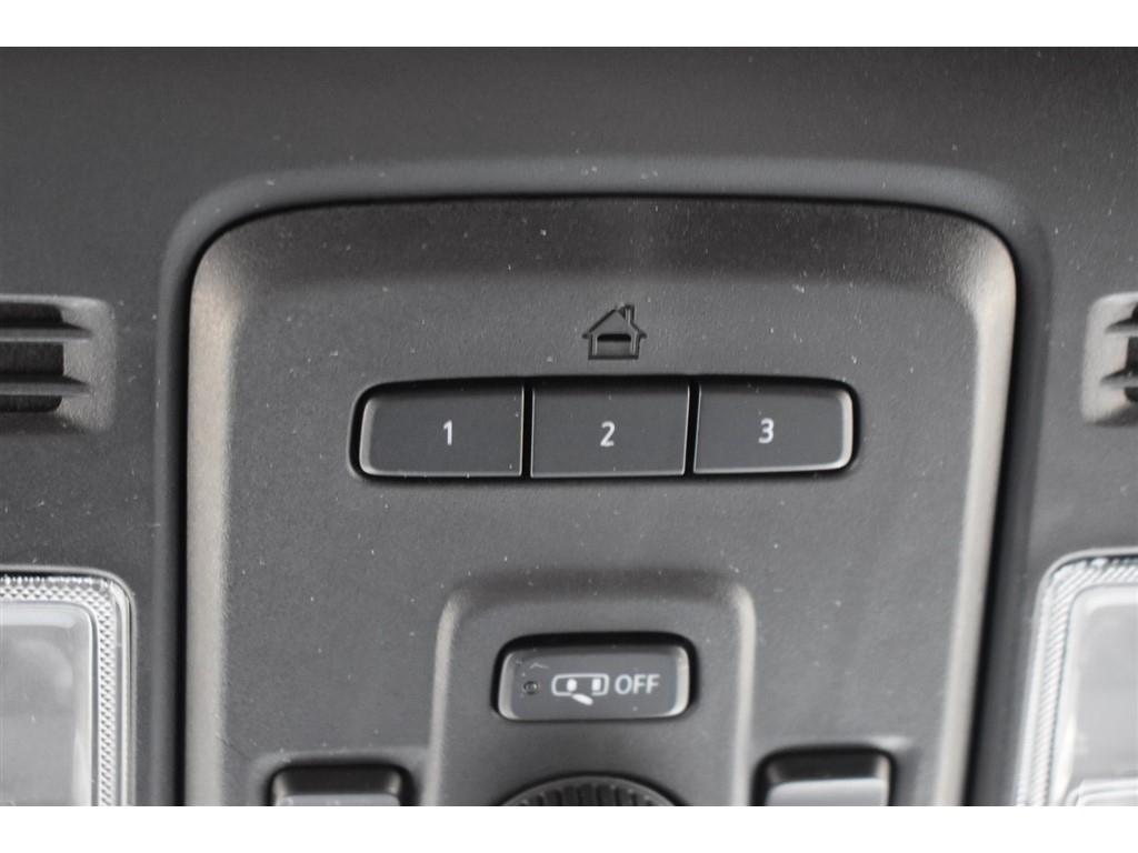 Chevrolet Suburban 2WD 4dr Premier 2023