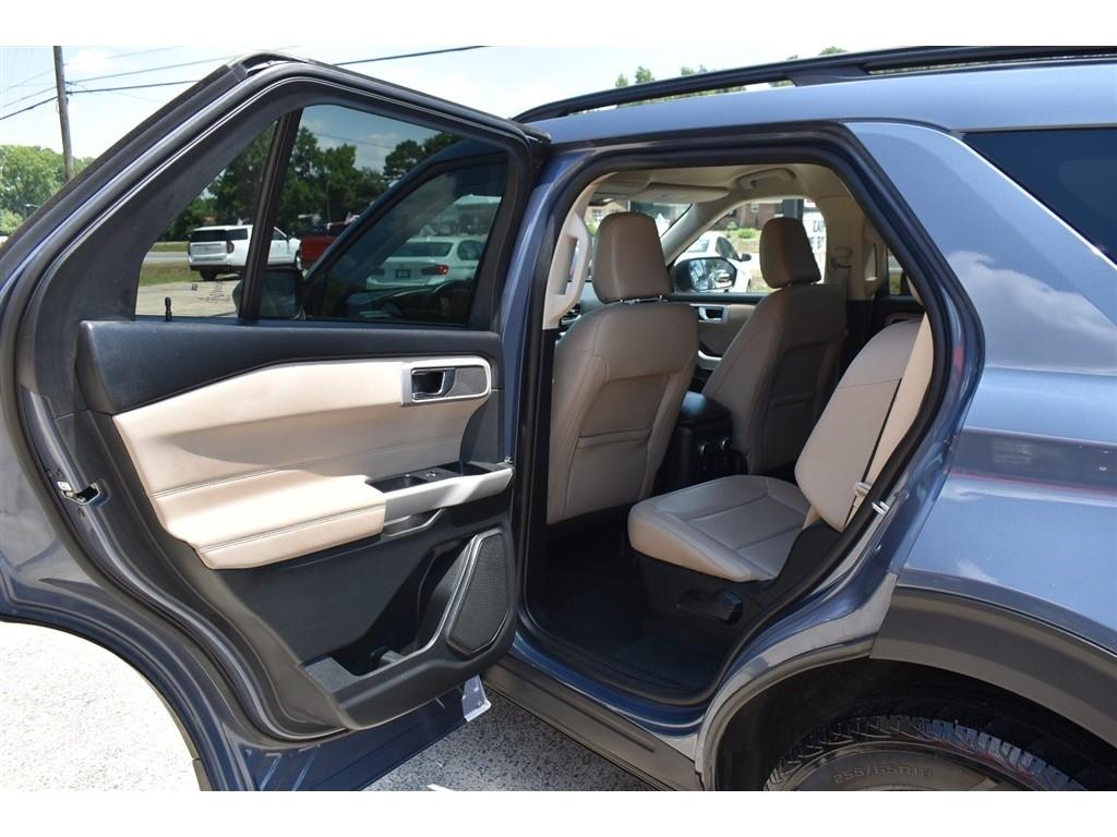 Ford Explorer XLT RWD 2021