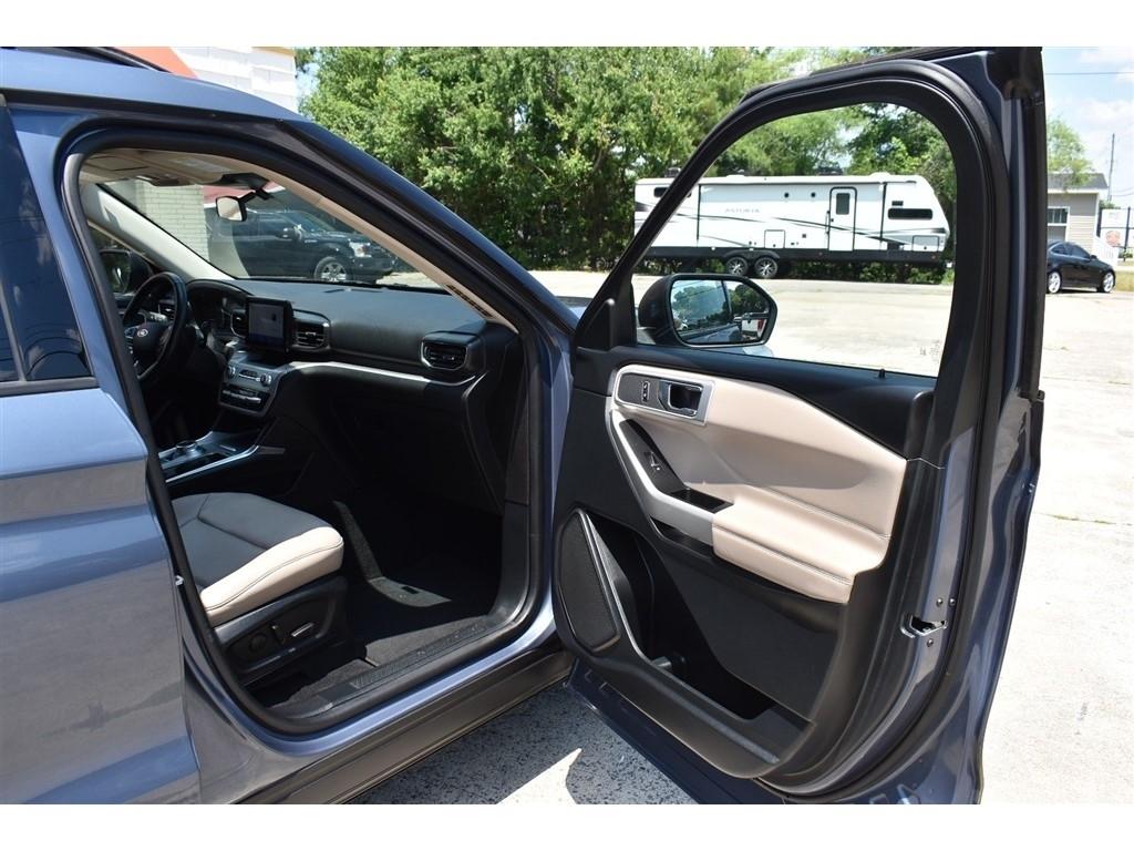 Ford Explorer XLT RWD 2021