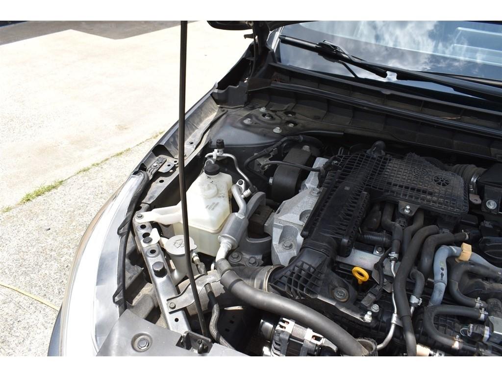 Nissan Altima 2.0 Platinum Sedan 2020