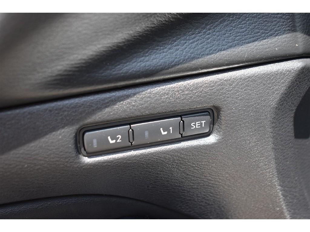 Nissan Altima 2.0 Platinum Sedan 2020