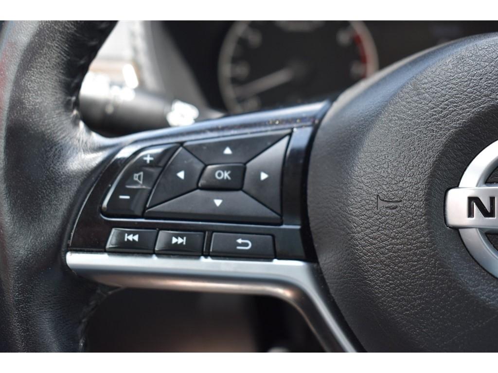 Nissan Altima 2.0 Platinum Sedan 2020