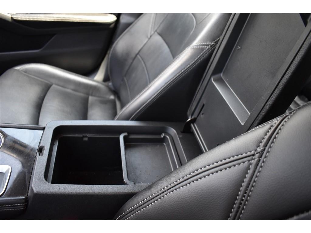 Nissan Altima 2.0 Platinum Sedan 2020