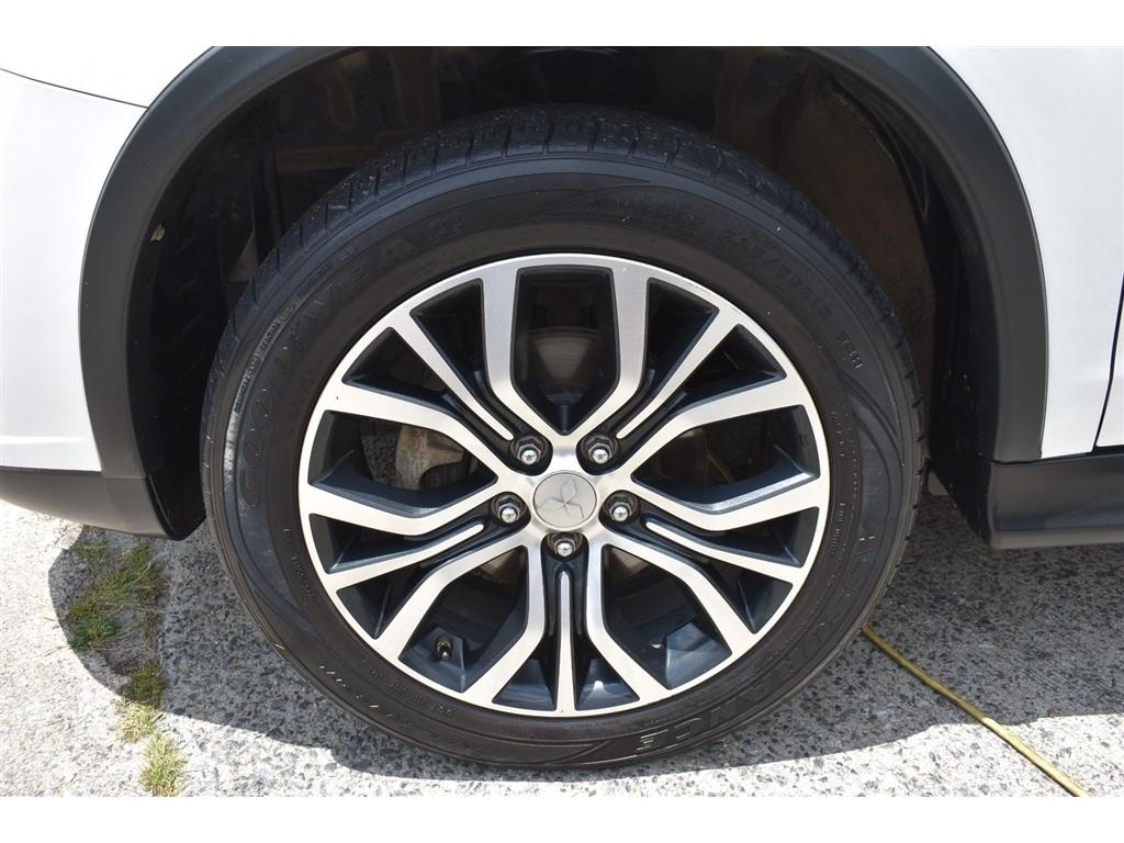 Mitsubishi Outlander Sport ES 2.0 AWC CVT 2017