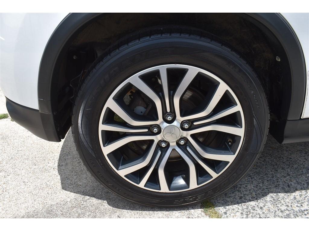 Mitsubishi Outlander Sport ES 2.0 AWC CVT 2017