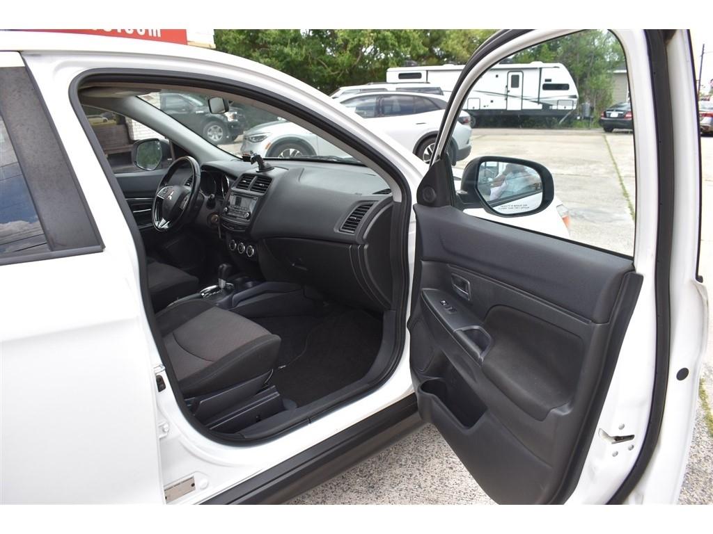 Mitsubishi Outlander Sport ES 2.0 AWC CVT 2017
