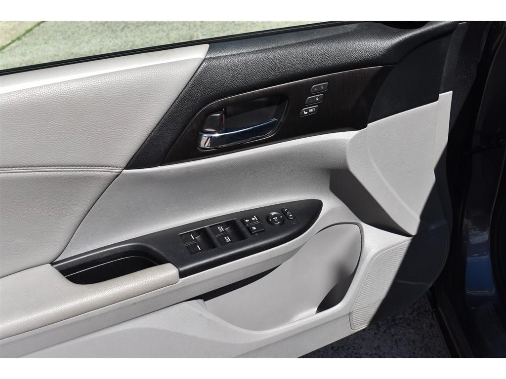 Honda Accord Sedan 4dr I4 CVT EX-L 2015