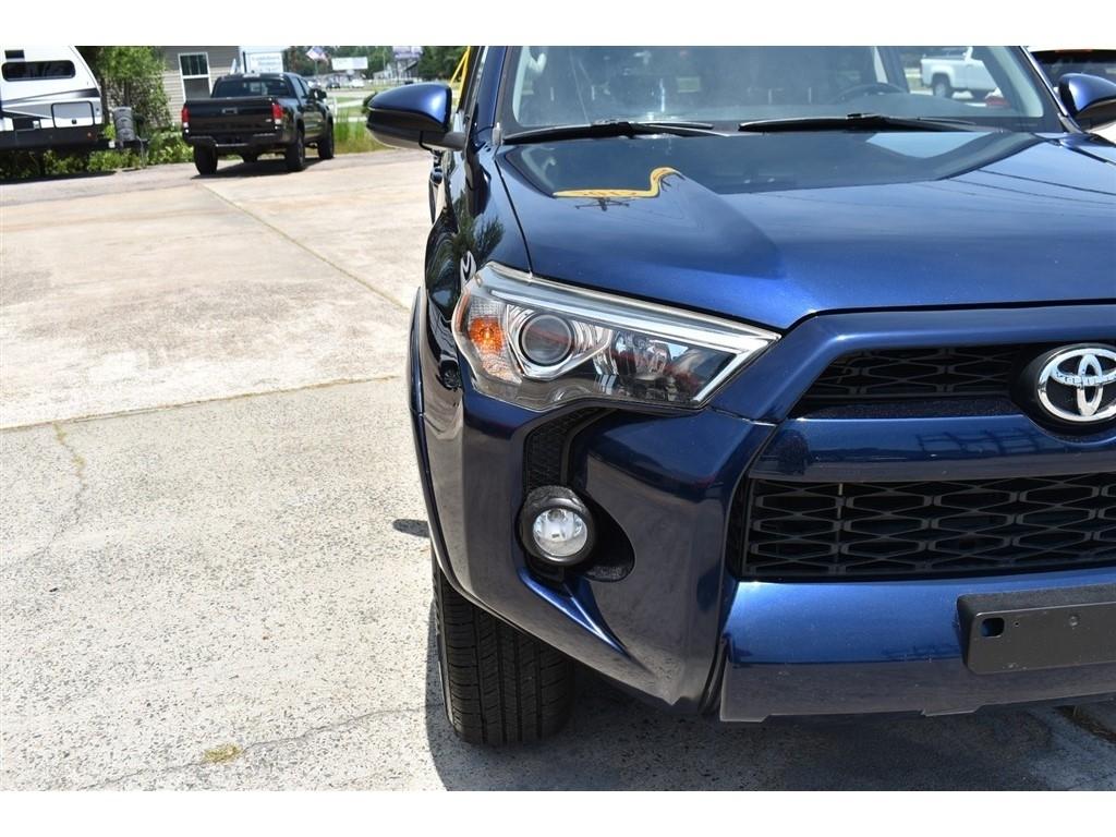 Toyota 4Runner 4WD 4dr V6 Trail Premium (Natl) 2015