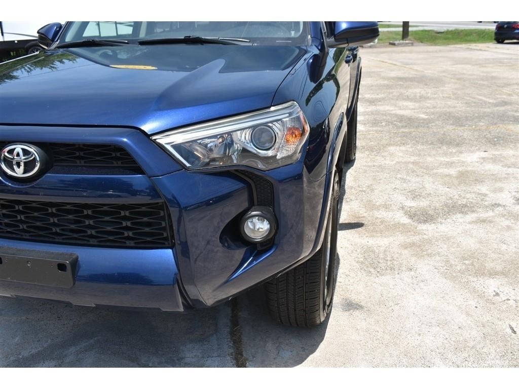Toyota 4Runner 4WD 4dr V6 Trail Premium (Natl) 2015