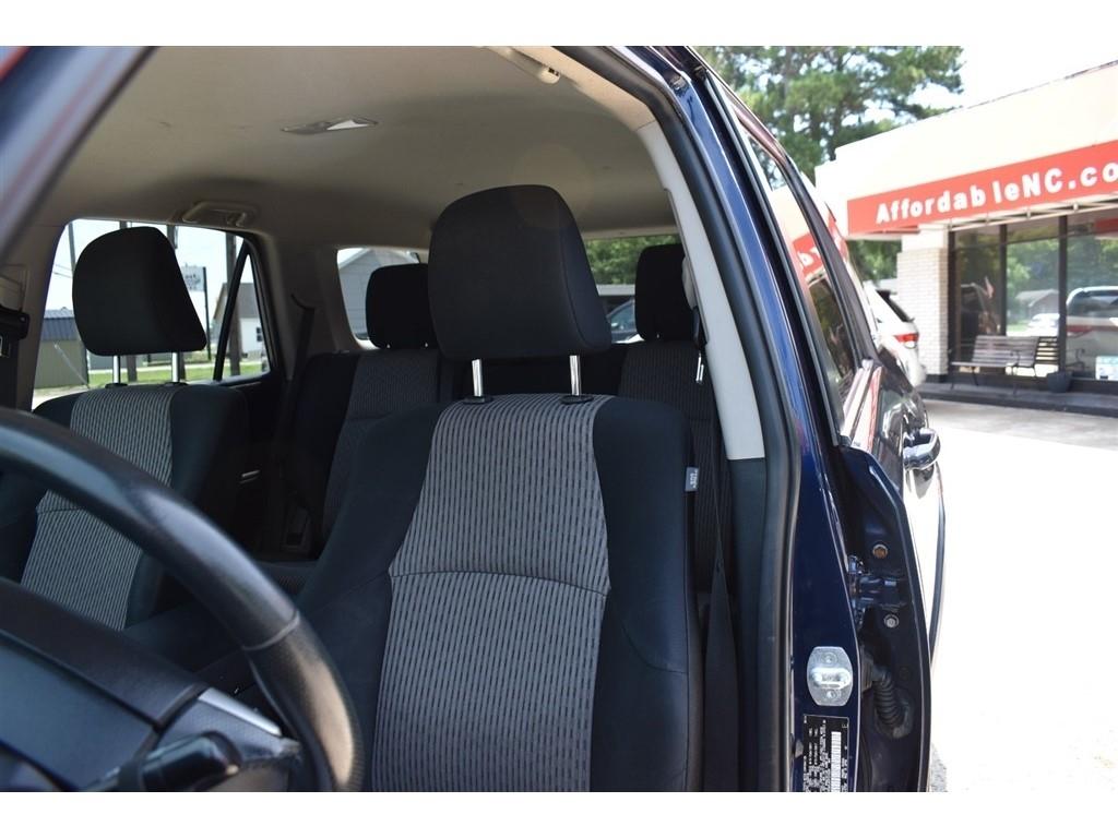 Toyota 4Runner 4WD 4dr V6 Trail Premium (Natl) 2015