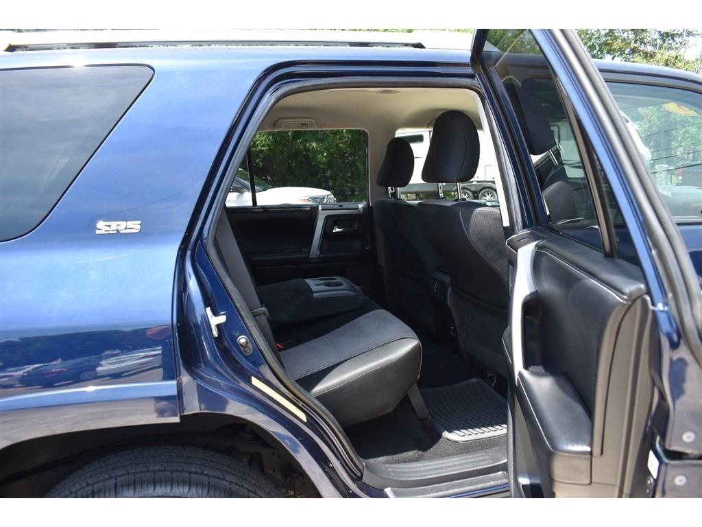 Toyota 4Runner 4WD 4dr V6 Trail Premium (Natl) 2015