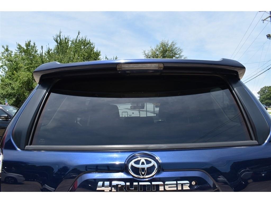 Toyota 4Runner 4WD 4dr V6 Trail Premium (Natl) 2015