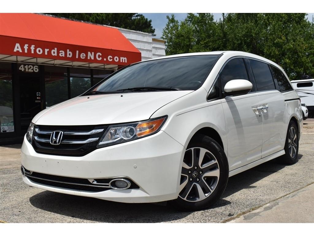 Honda Odyssey Touring Auto 2017