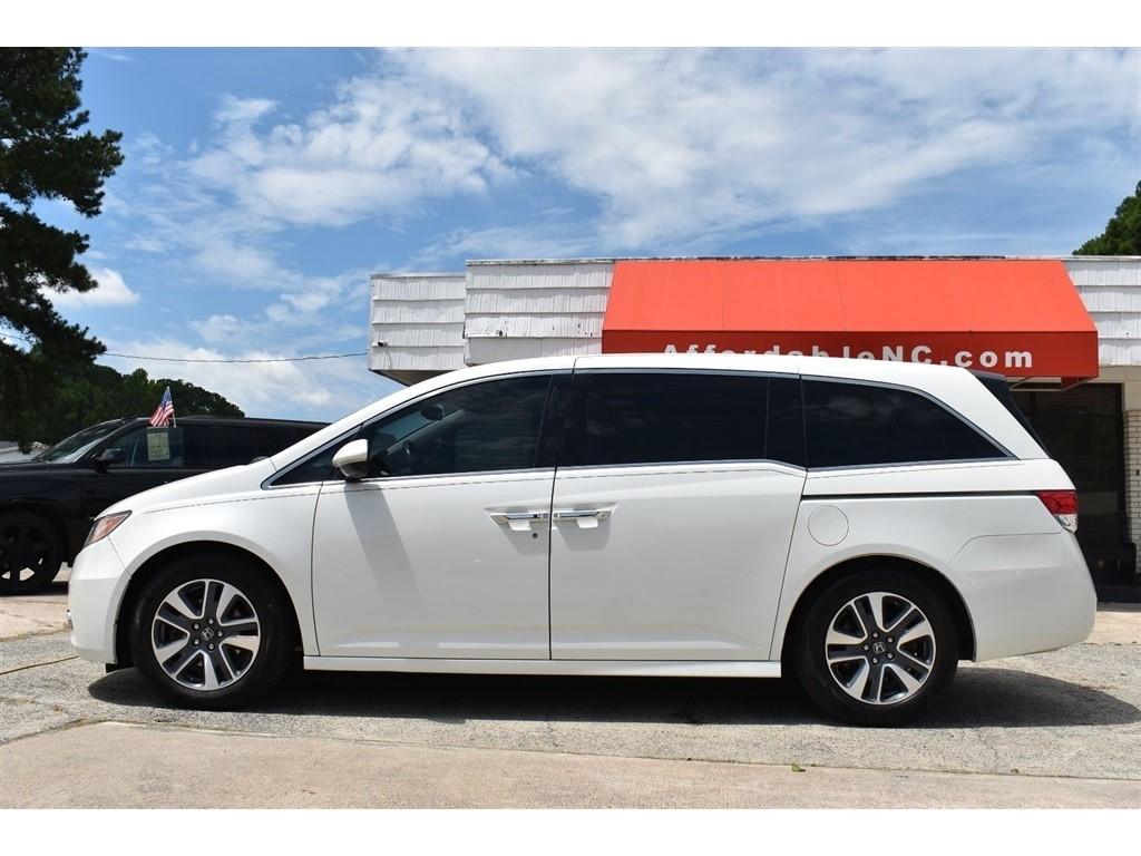 Honda Odyssey Touring Auto 2017