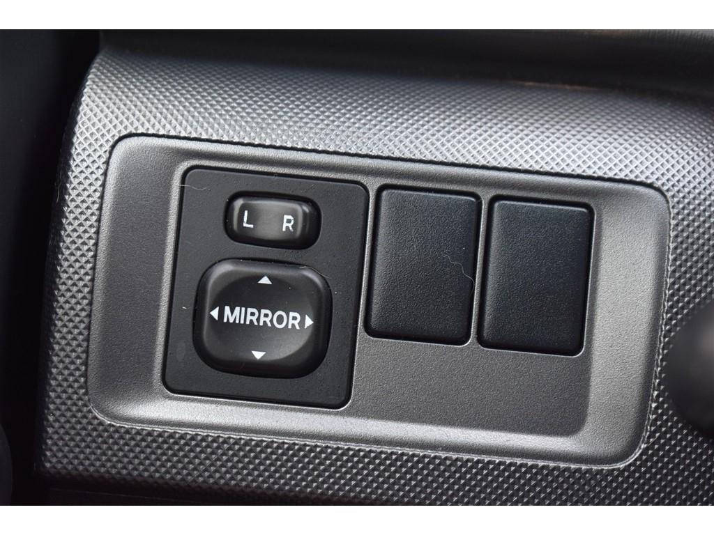 Scion tC 2dr HB Man (Natl) 2014