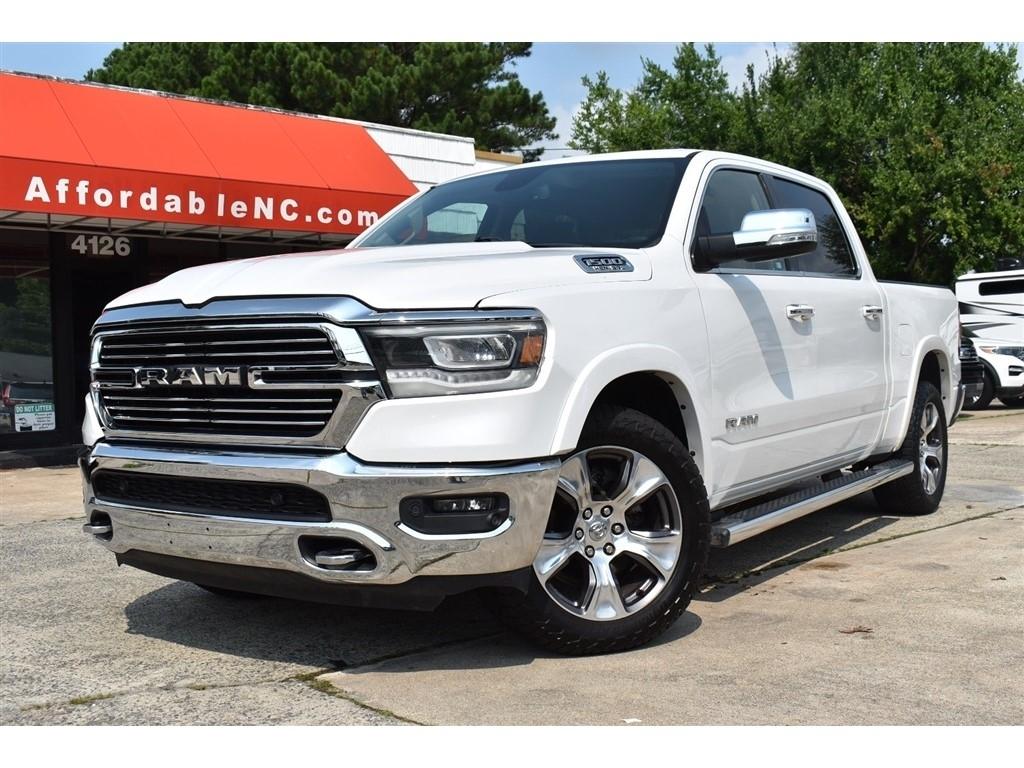 RAM 1500 Laramie 4x4 Crew Cab 5'7" Box 2020
