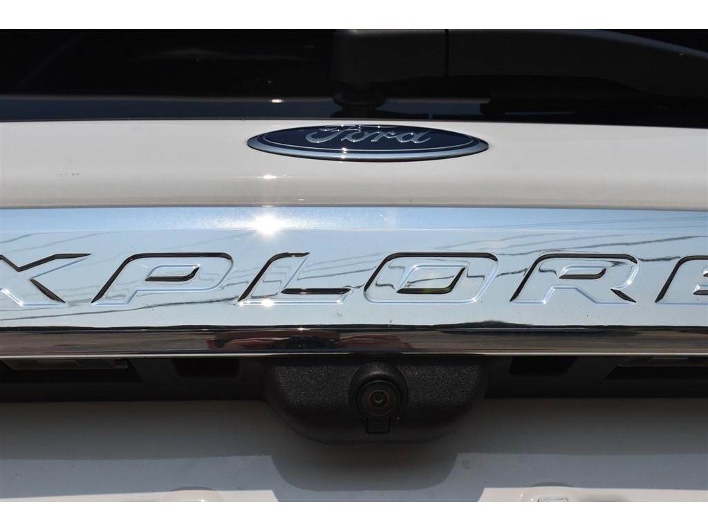 Ford Explorer XLT RWD 2023